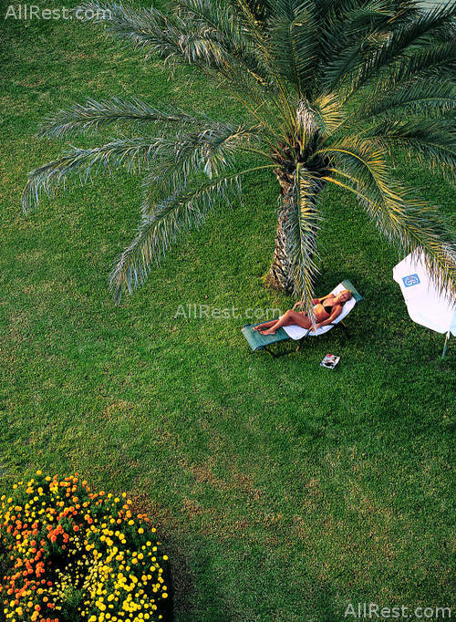 Athena Beach Hotel 16